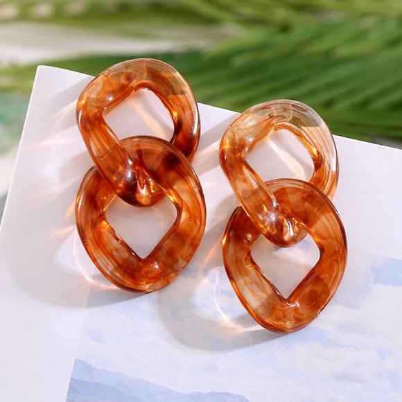 In-Depth Dazzling Jewelry - Long Chain Acrylic resin Geometric drop Earrings
